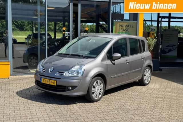 Renault GRAND MODUS (2011) thumbnail 2