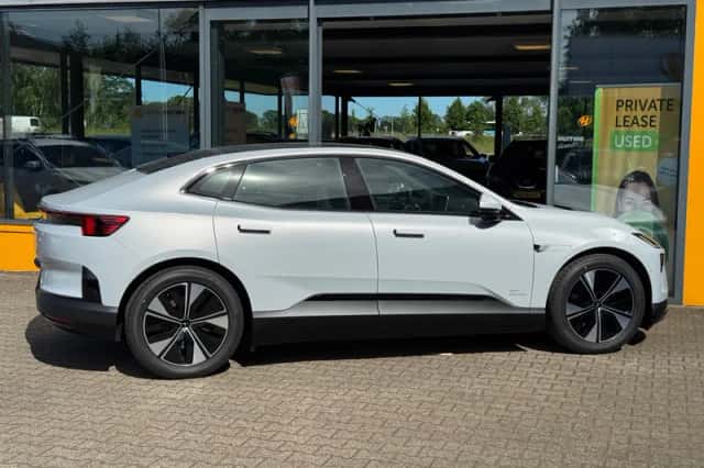 Polestar 4 (2025) thumbnail 5