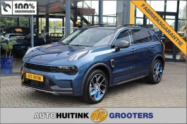 Lynk & Co 01 (2022) thumbnail 1