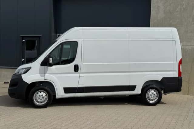 Peugeot Boxer (2024) thumbnail 2