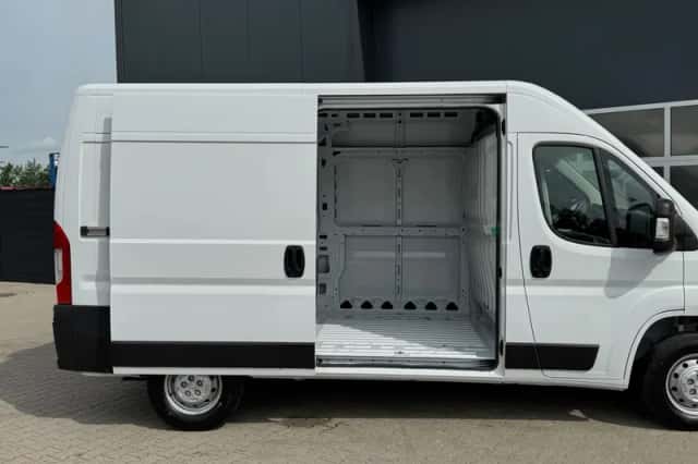 Peugeot Boxer (2024) thumbnail 5