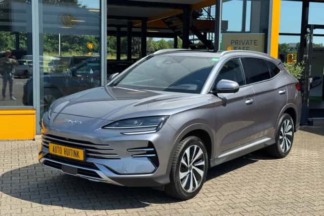 BYD Seal U (2025) thumbnail 1