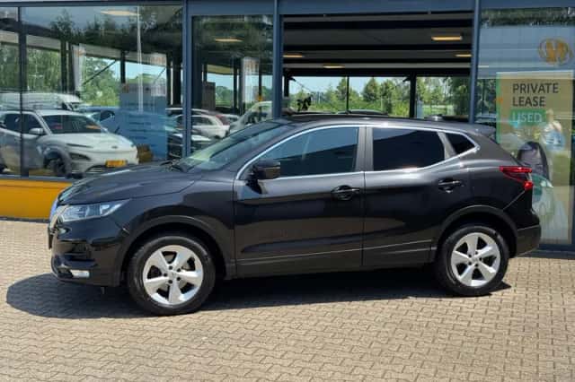 Nissan Qashqai (2019) thumbnail 2