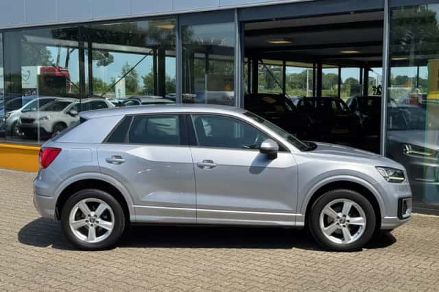 Audi Q2 (2020) thumbnail 5