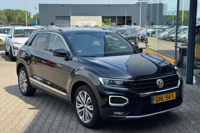 Volkswagen T-Roc (2019) thumbnail 6