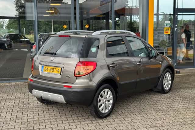 Fiat SEDICI (2010) thumbnail 6
