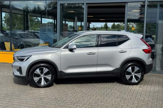 Volvo XC40 (2022) thumbnail 2