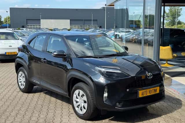 Toyota Yaris Cross (2023) thumbnail 6