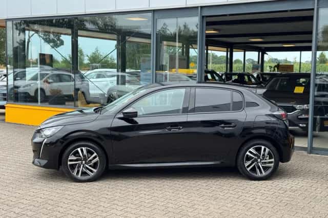 Peugeot 208 (2021) thumbnail 2