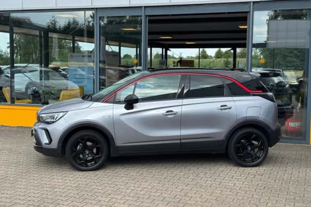 Opel Crossland (2022) thumbnail 2