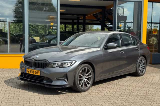 BMW 3-Serie (2019) thumbnail 1