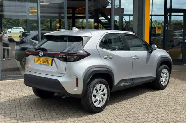 Toyota Yaris Cross (2023) thumbnail 6