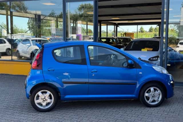 Peugeot 107 (2012) thumbnail 5