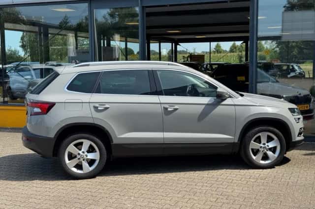 Škoda Karoq (2020) thumbnail 5