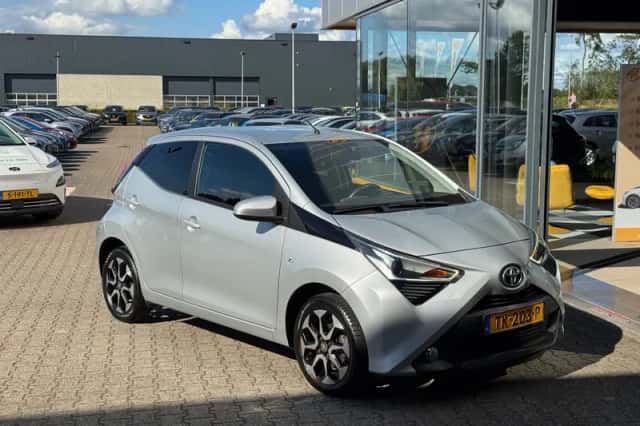 Toyota Aygo (2018) thumbnail 6