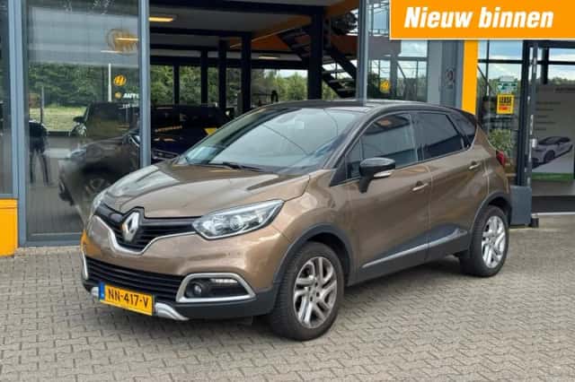 Renault Captur (2017) thumbnail 3