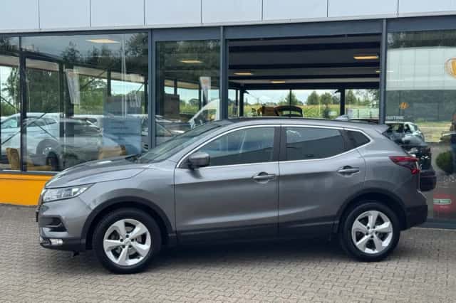 Nissan Qashqai (2019) thumbnail 2