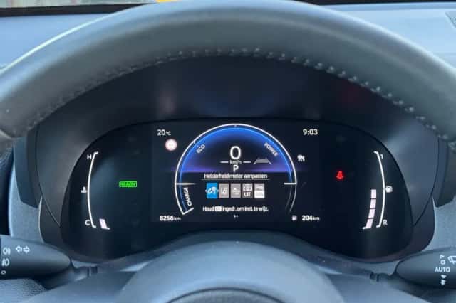 Toyota Yaris Cross (2025) thumbnail 5