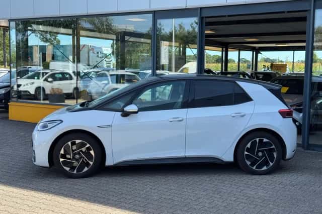 Volkswagen ID.3 (2021) thumbnail 2