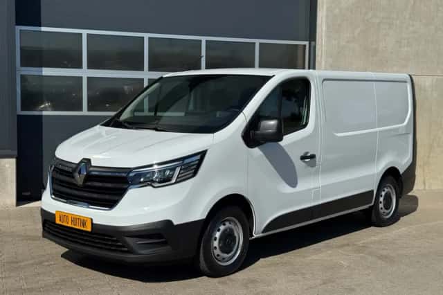 Renault Trafic (2024) thumbnail 1