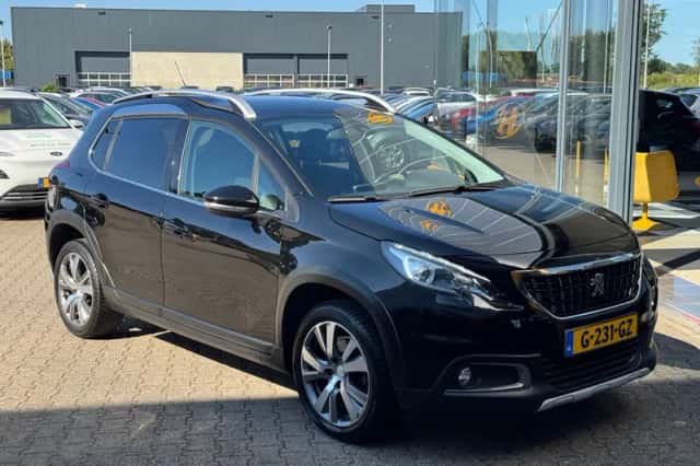 Peugeot 2008 (2019) thumbnail 6