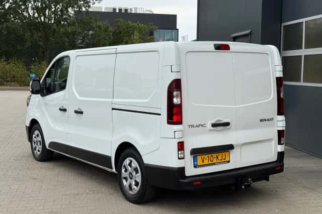 Renault Trafic (2024) thumbnail 3