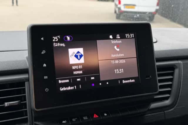 Renault Trafic (2024) thumbnail 6