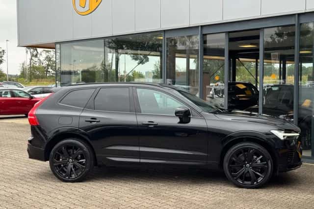 Volvo XC60 (2024) thumbnail 5