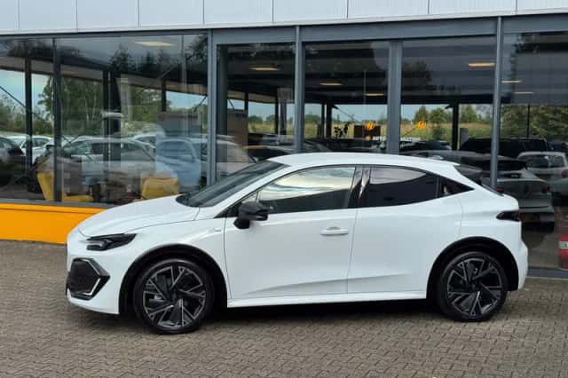 Renault Clio (2026) thumbnail 2