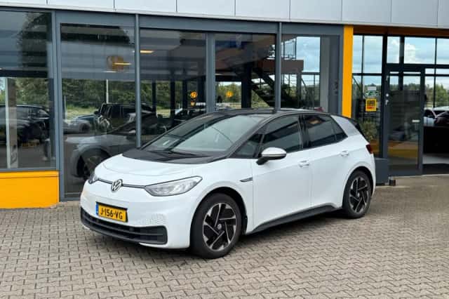 Volkswagen ID.3 (2020) thumbnail 1