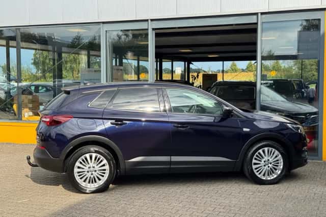 Opel Grandland (2018) thumbnail 5