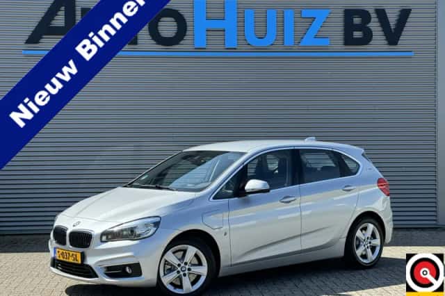 BMW 2-Serie (2017) thumbnail 1