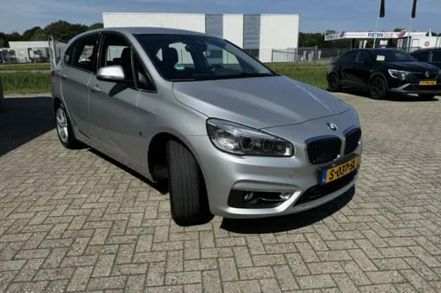 BMW 2-Serie (2017) thumbnail 4