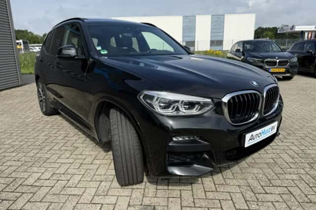BMW X3 (2021) thumbnail 4