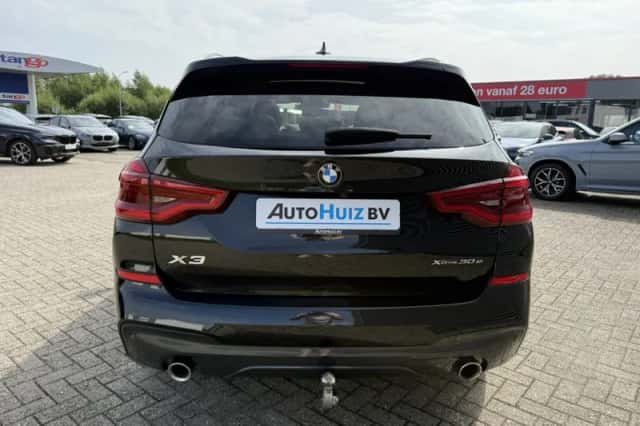 BMW X3 (2021) thumbnail 6