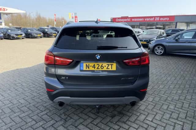 BMW X1 (2018) thumbnail 5