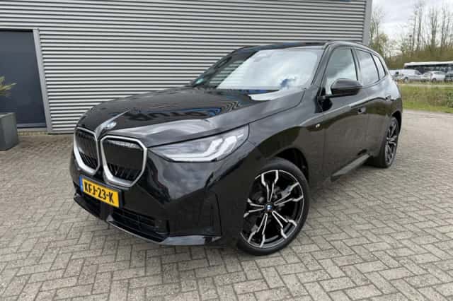 BMW X3 (2025) thumbnail 2