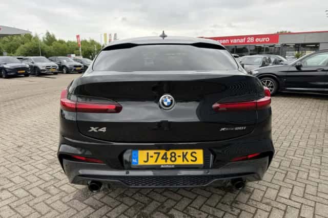 BMW X4 (2020) thumbnail 6