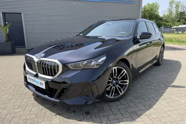 BMW 5-Serie (2024) thumbnail 2