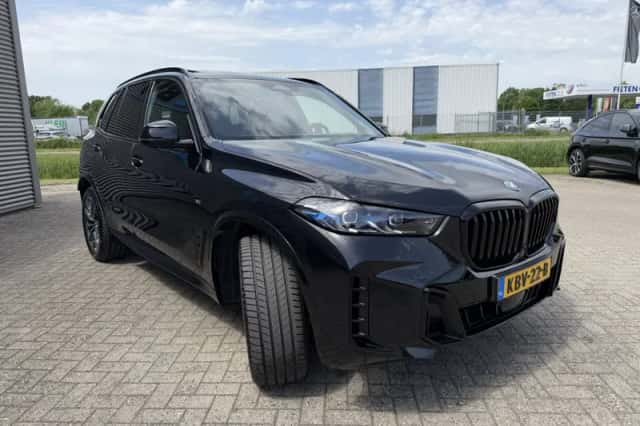 BMW X5 (2025) thumbnail 4