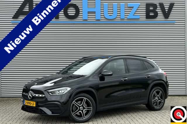 Mercedes-Benz GLA (2023) thumbnail 1