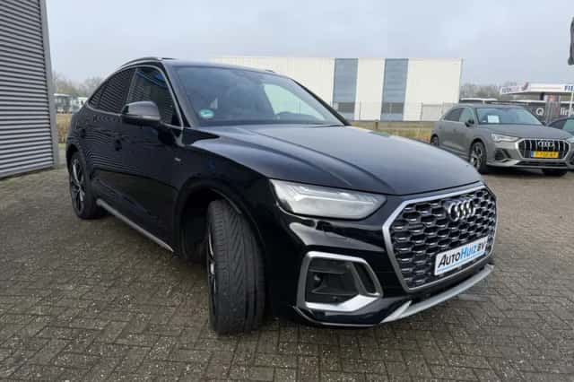 Audi Q5 (2021) thumbnail 4