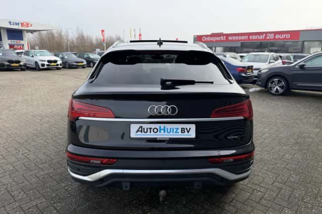 Audi Q5 (2021) thumbnail 6