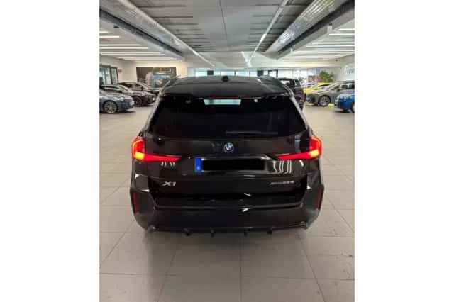 BMW X1 (0) thumbnail 4