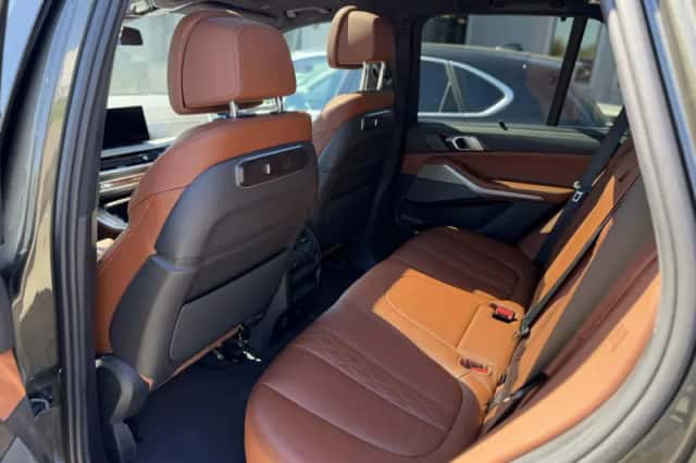 BMW X5 (0) thumbnail 5