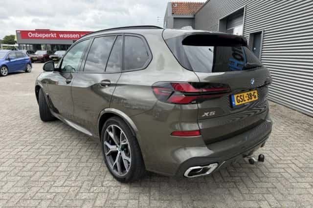 BMW X5 (0) thumbnail 5