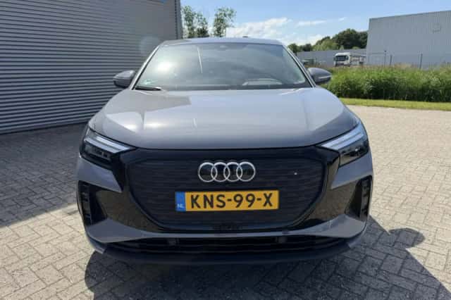 Audi Q4 (0) thumbnail 3