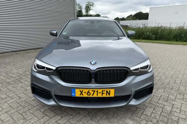 BMW 5-Serie (0) thumbnail 3