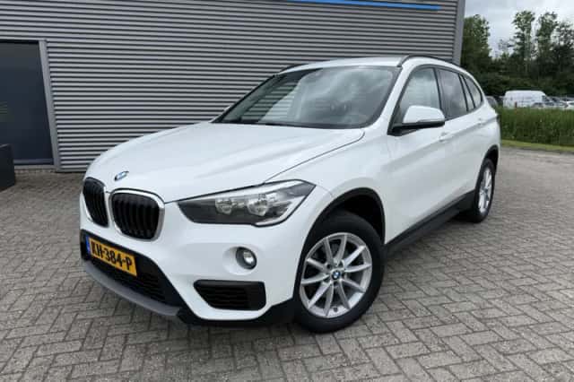 BMW X1 (0) thumbnail 2