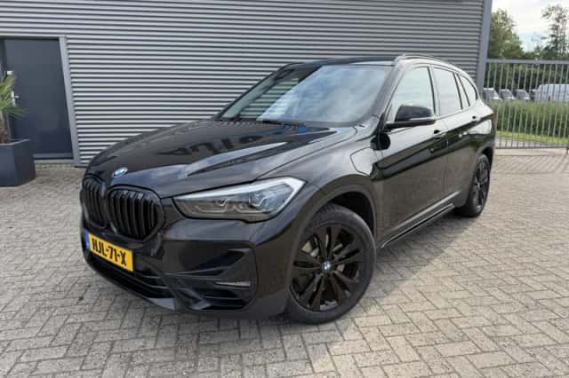 BMW X1 (0) thumbnail 2